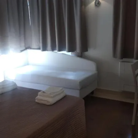 Il Fortino تشلانو