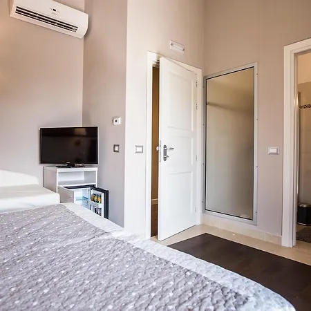 Il Fortino 3* تشلانو